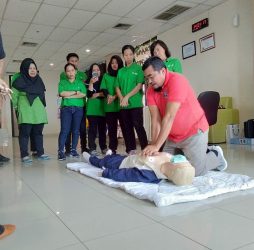 Menuju SNARS, RSUD Taman Husada Bontang Gelar Pelatihan Cleaning Service